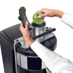 Commercial fruit juicer store
